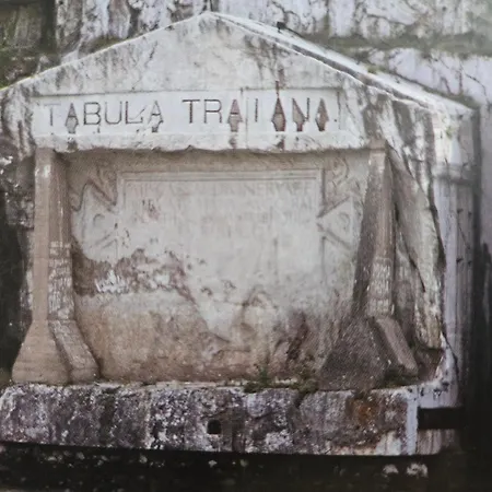 Jaredic - Private Accommodation, Privatni Smestaj Апартаменты *