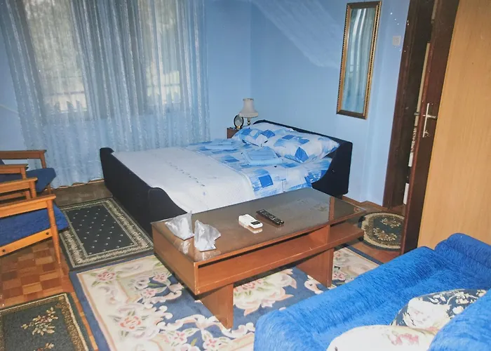 Διαμέρισμα Jaredic - Private Accommodation, Privatni Smestaj *